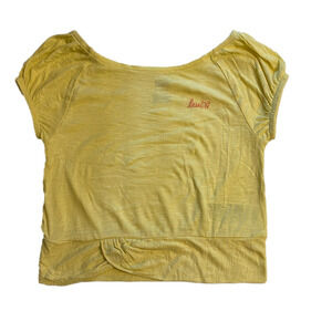 Levi’s Short Sleeve Shirt Yellow Girl Size Large